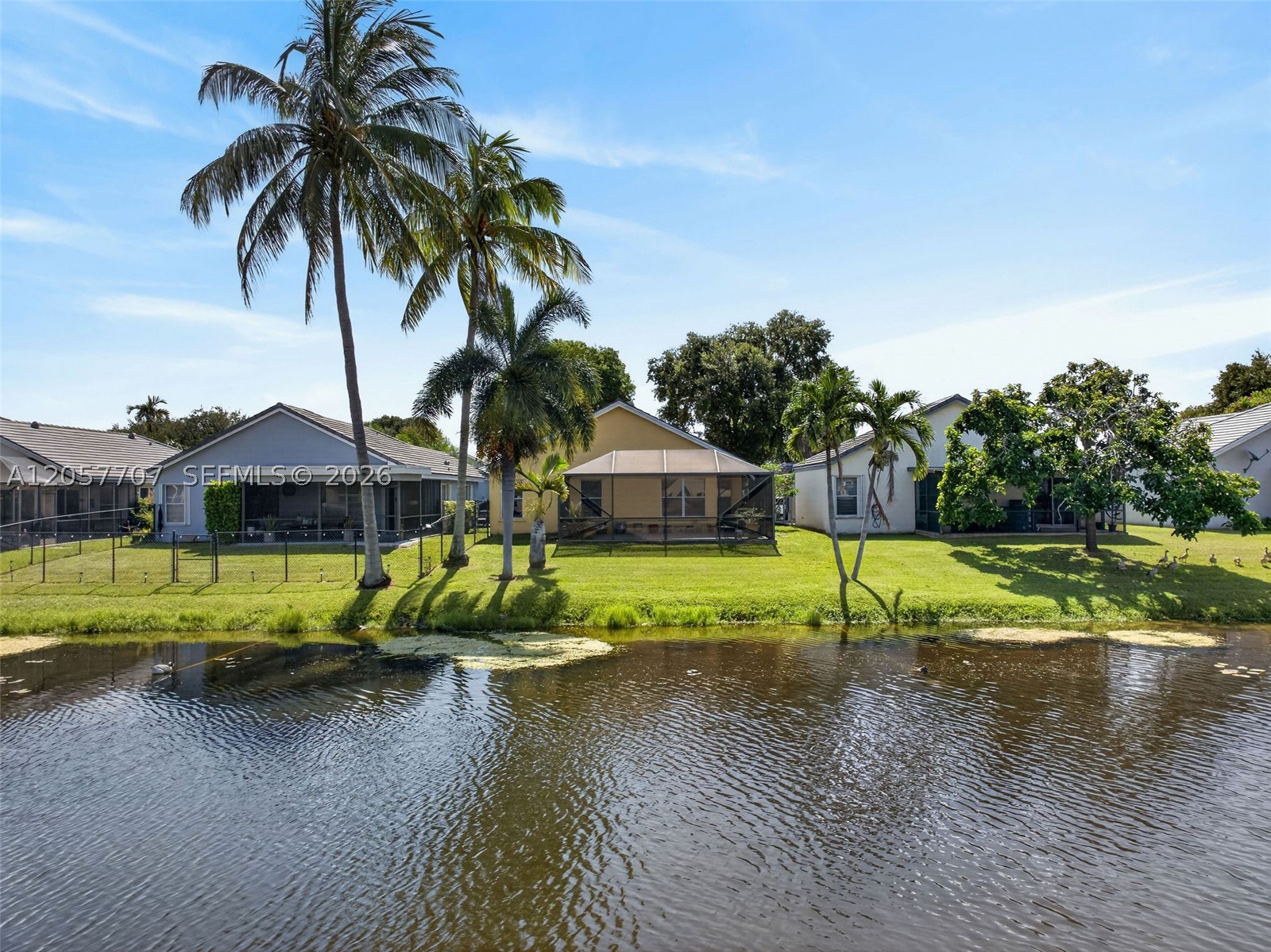FOREST RIDGE CLUSTER HOME - Residential