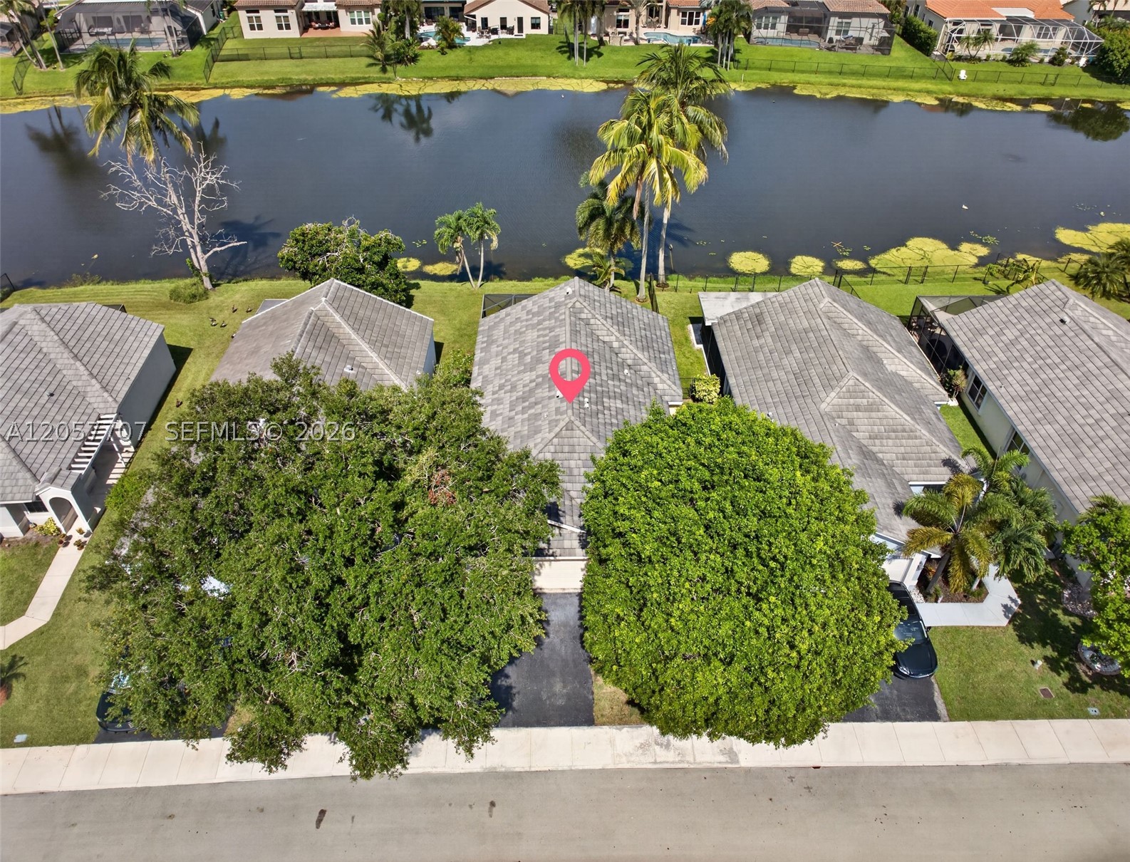 FOREST RIDGE CLUSTER HOME - Residential