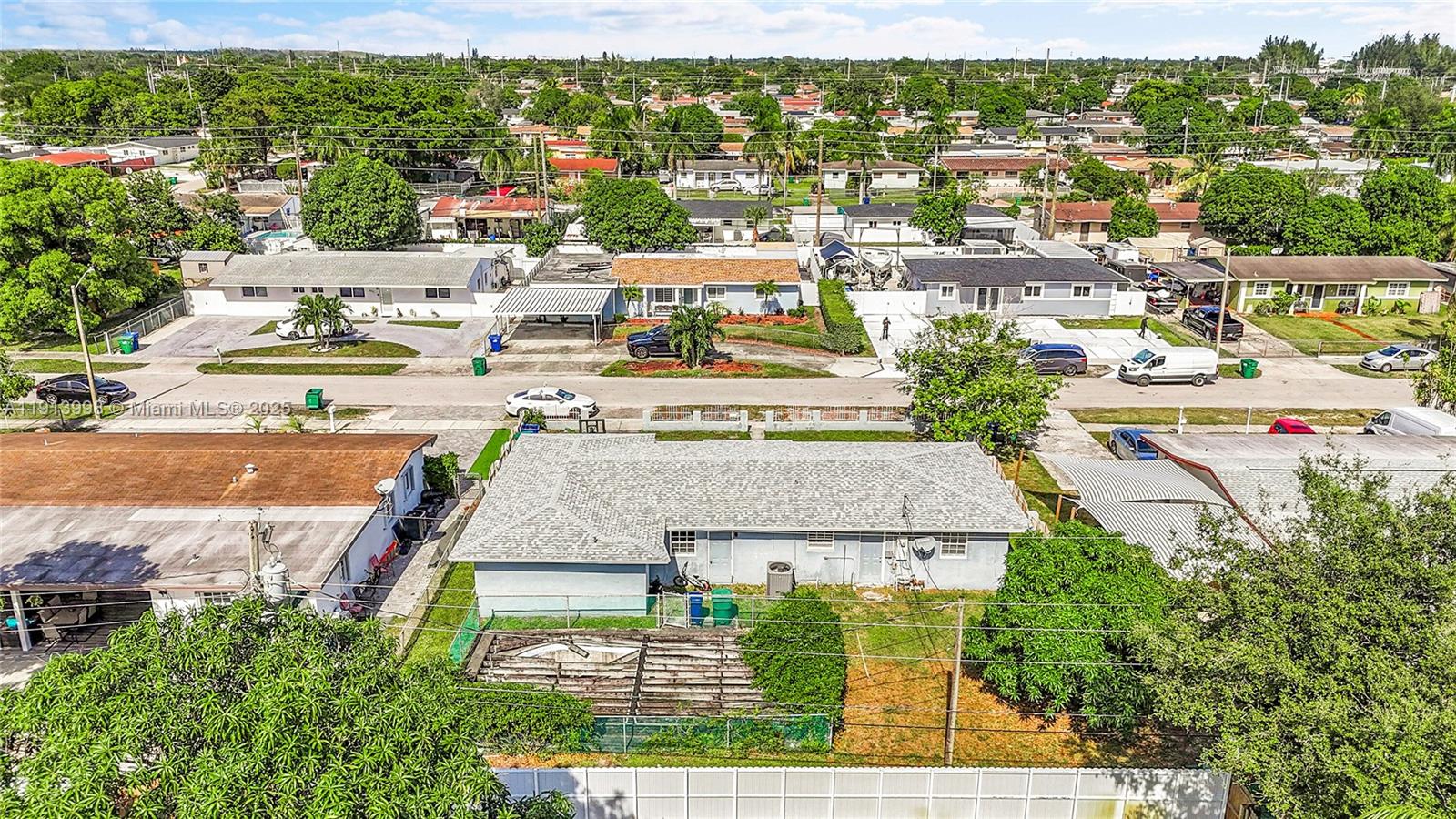 CAROL CITY - Residential