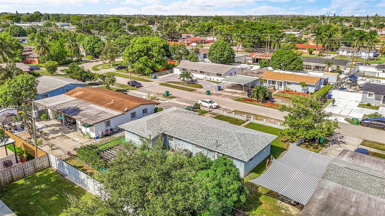 CAROL CITY - Residential