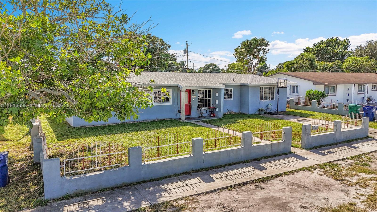 CAROL CITY - Residential