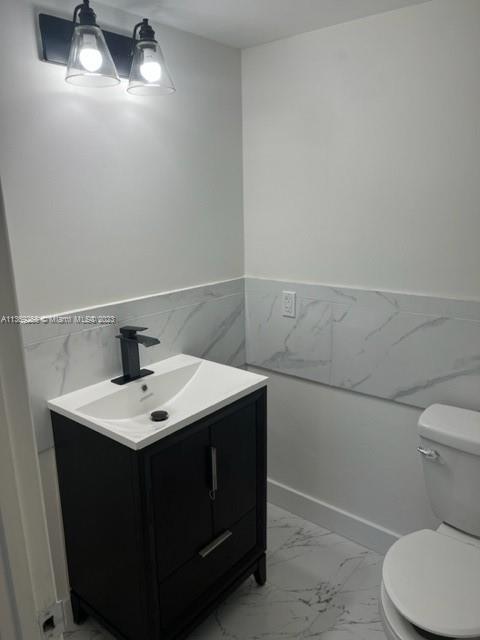 CANONGATE CONDO NO ONE - Residential