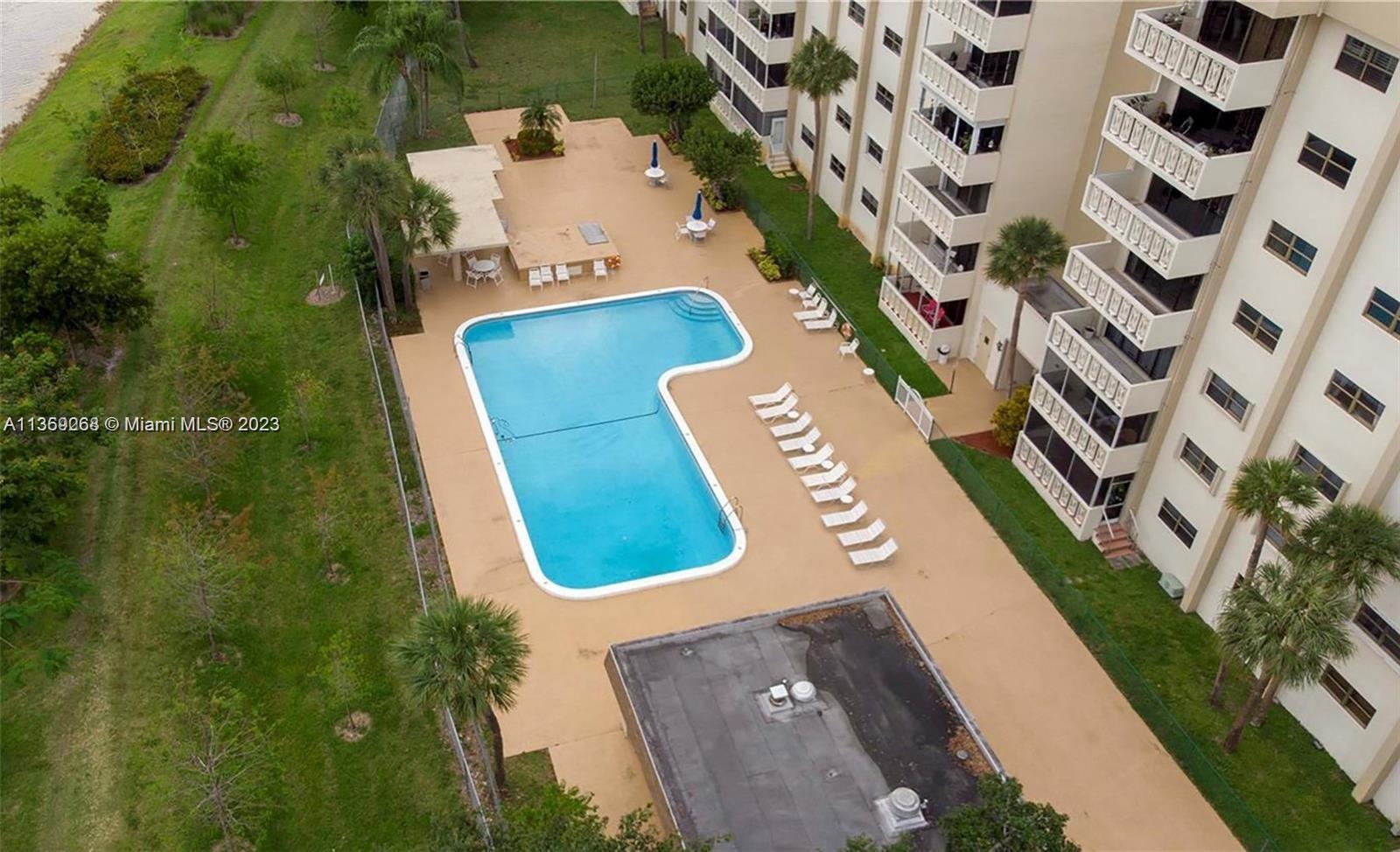 Great Unit Fully renovated, sellers motivated
