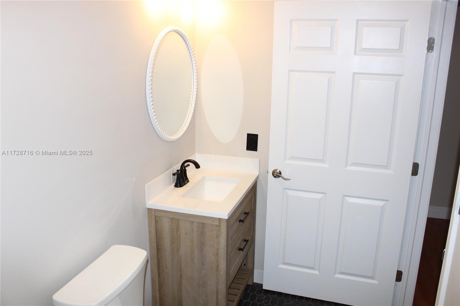AMERITRAIL SECTION III - Residential Lease