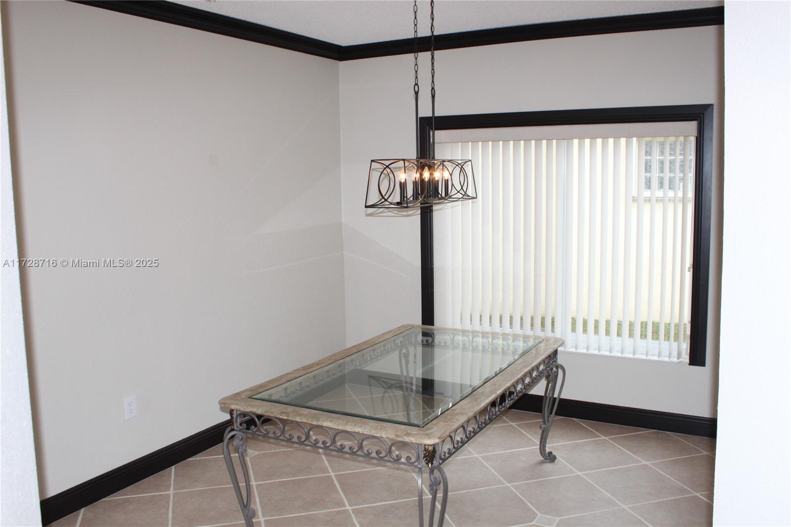AMERITRAIL SECTION III - Residential Lease