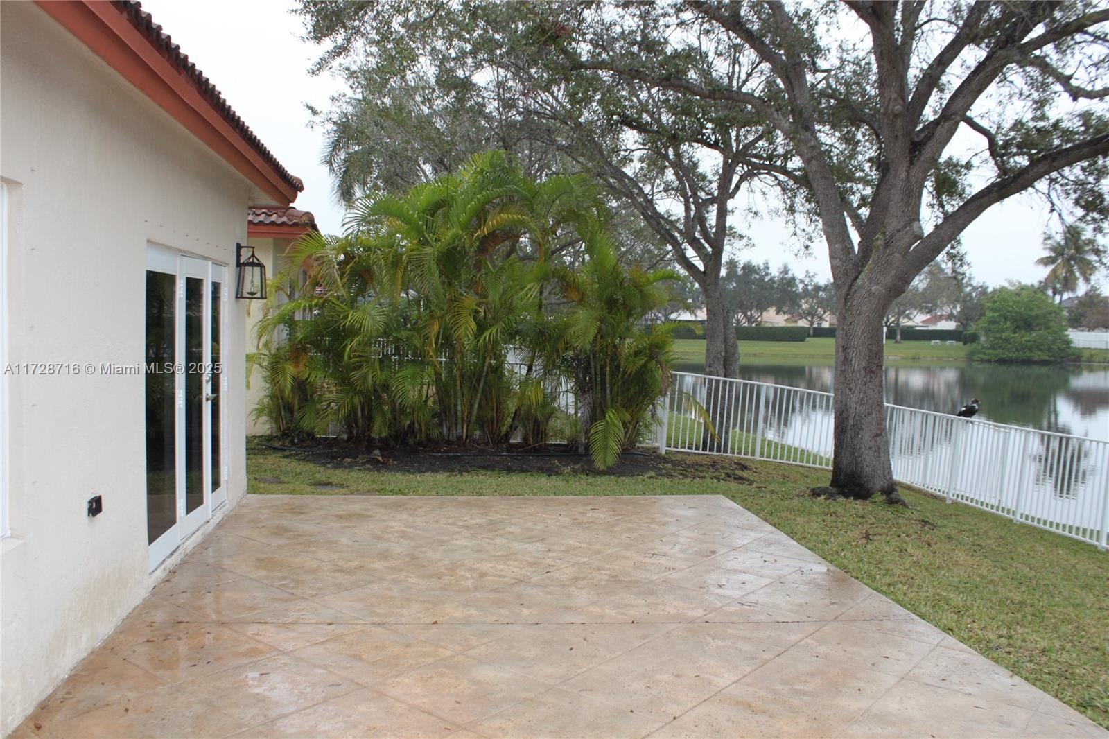 AMERITRAIL SECTION III - Residential Lease
