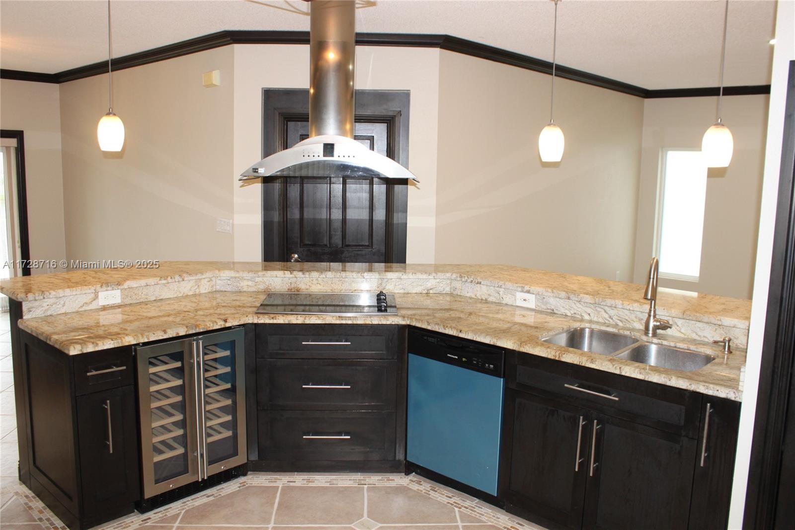 AMERITRAIL SECTION III - Residential Lease