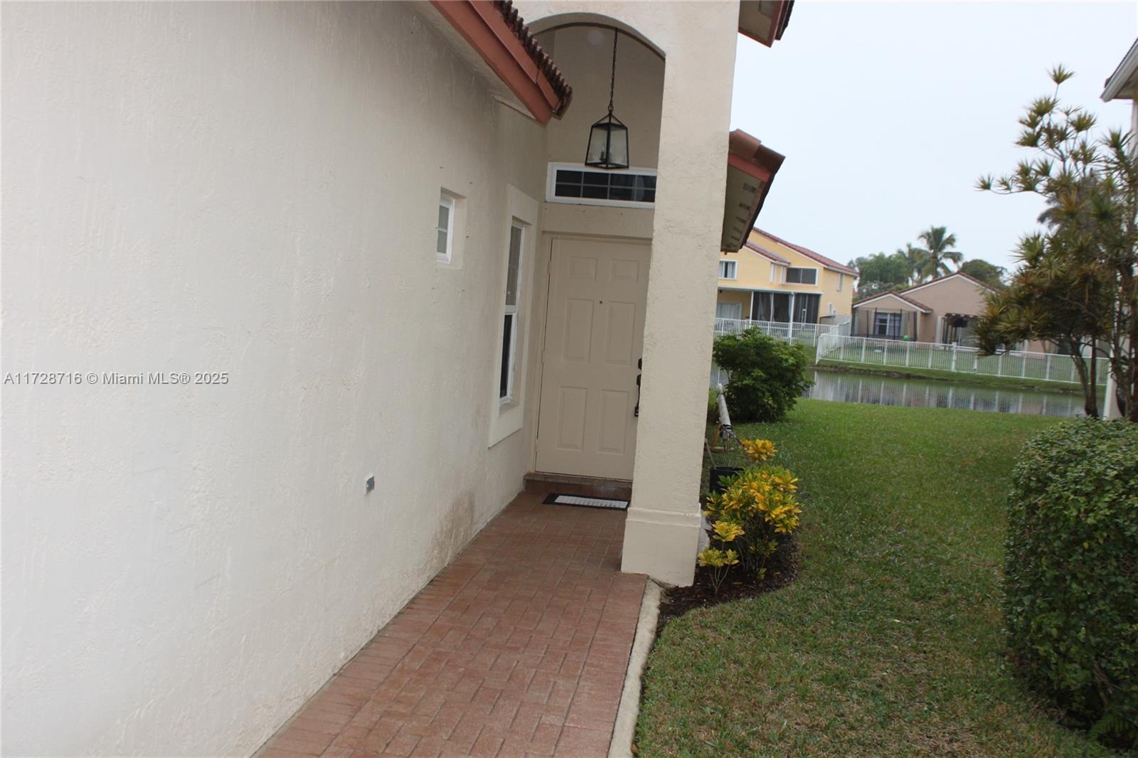 AMERITRAIL SECTION III - Residential Lease