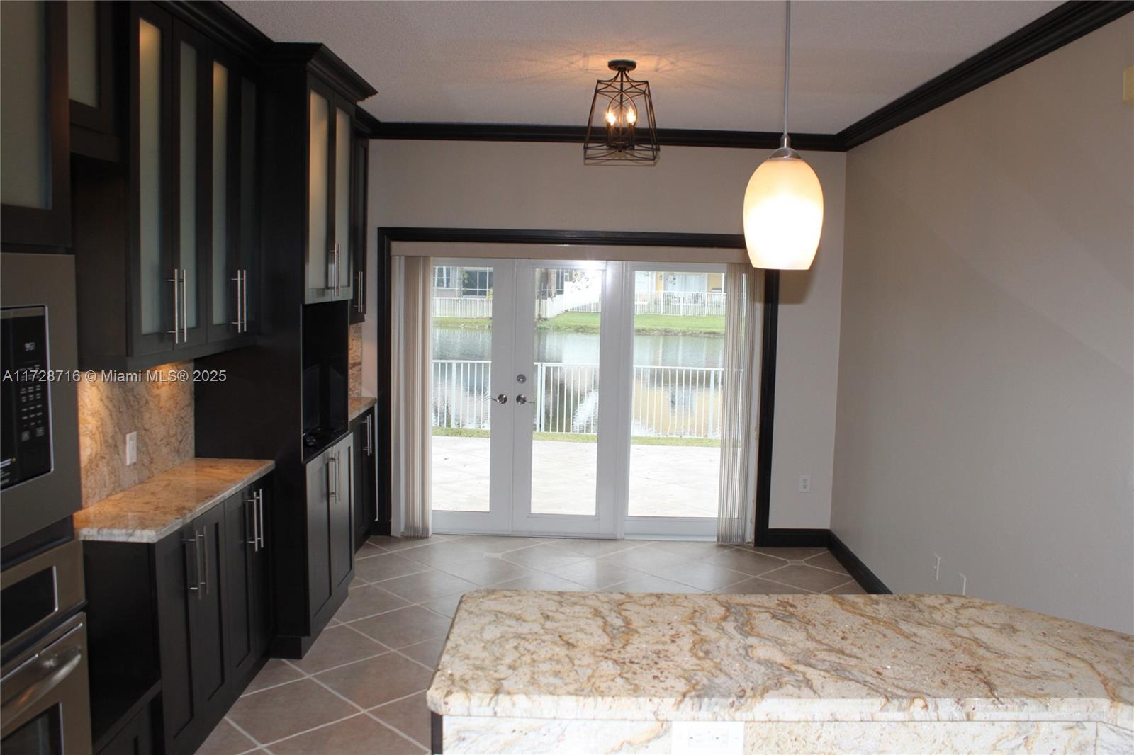 AMERITRAIL SECTION III - Residential Lease