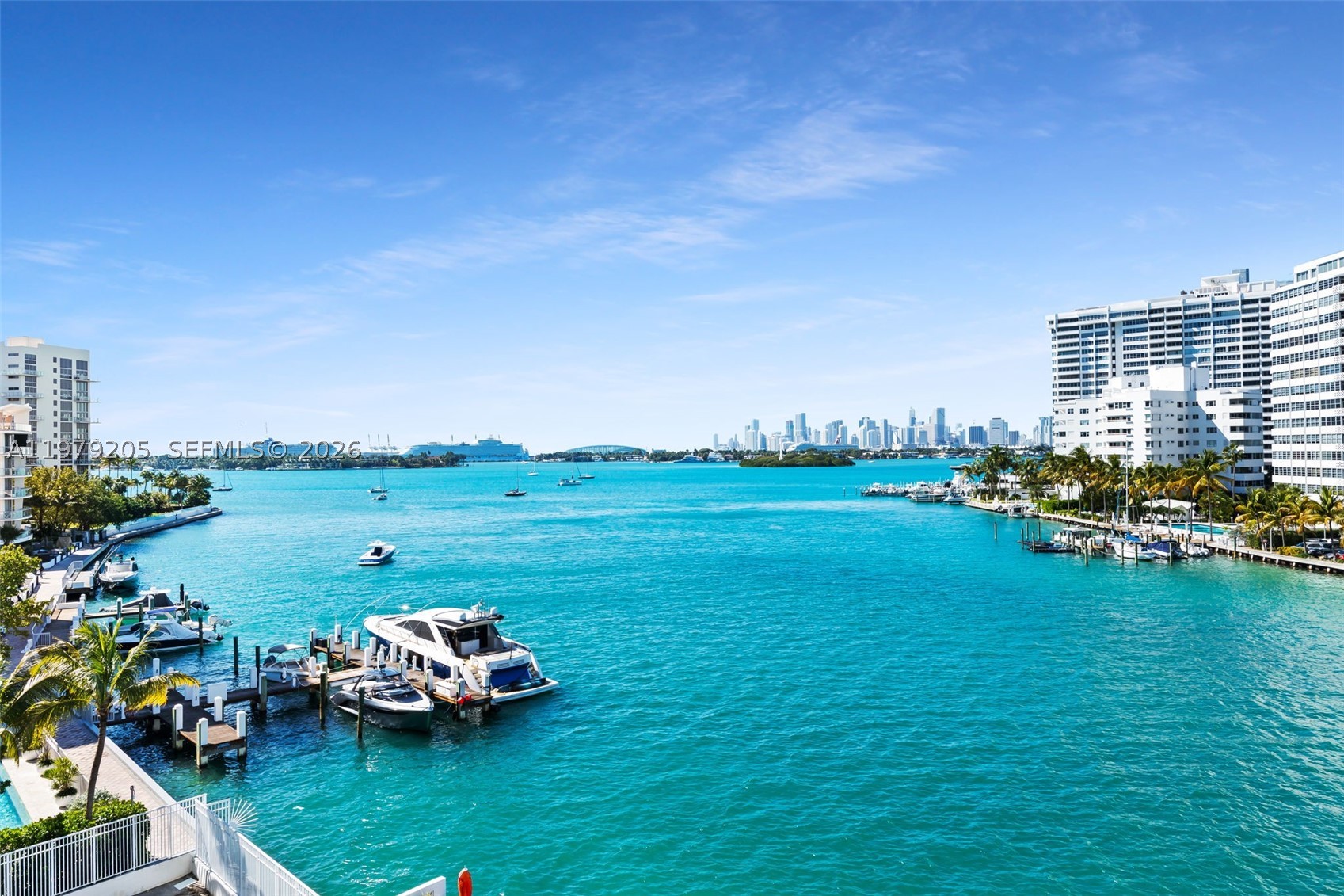 LINCOLN BAY TOWERS CONDO - Residential