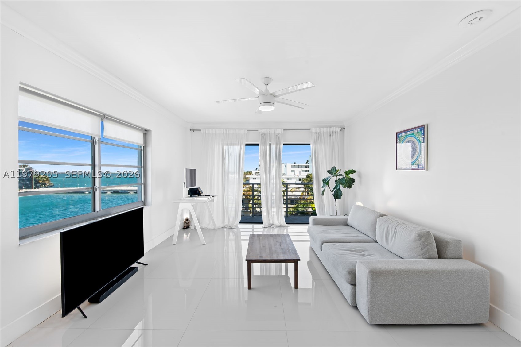LINCOLN BAY TOWERS CONDO - Residential