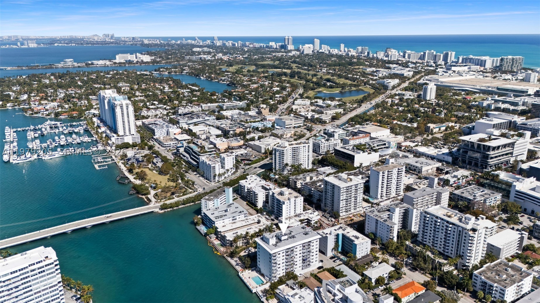 LINCOLN BAY TOWERS CONDO - Residential
