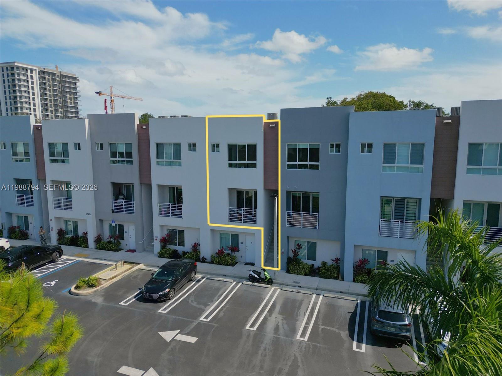 RIVERWOOD - Residential