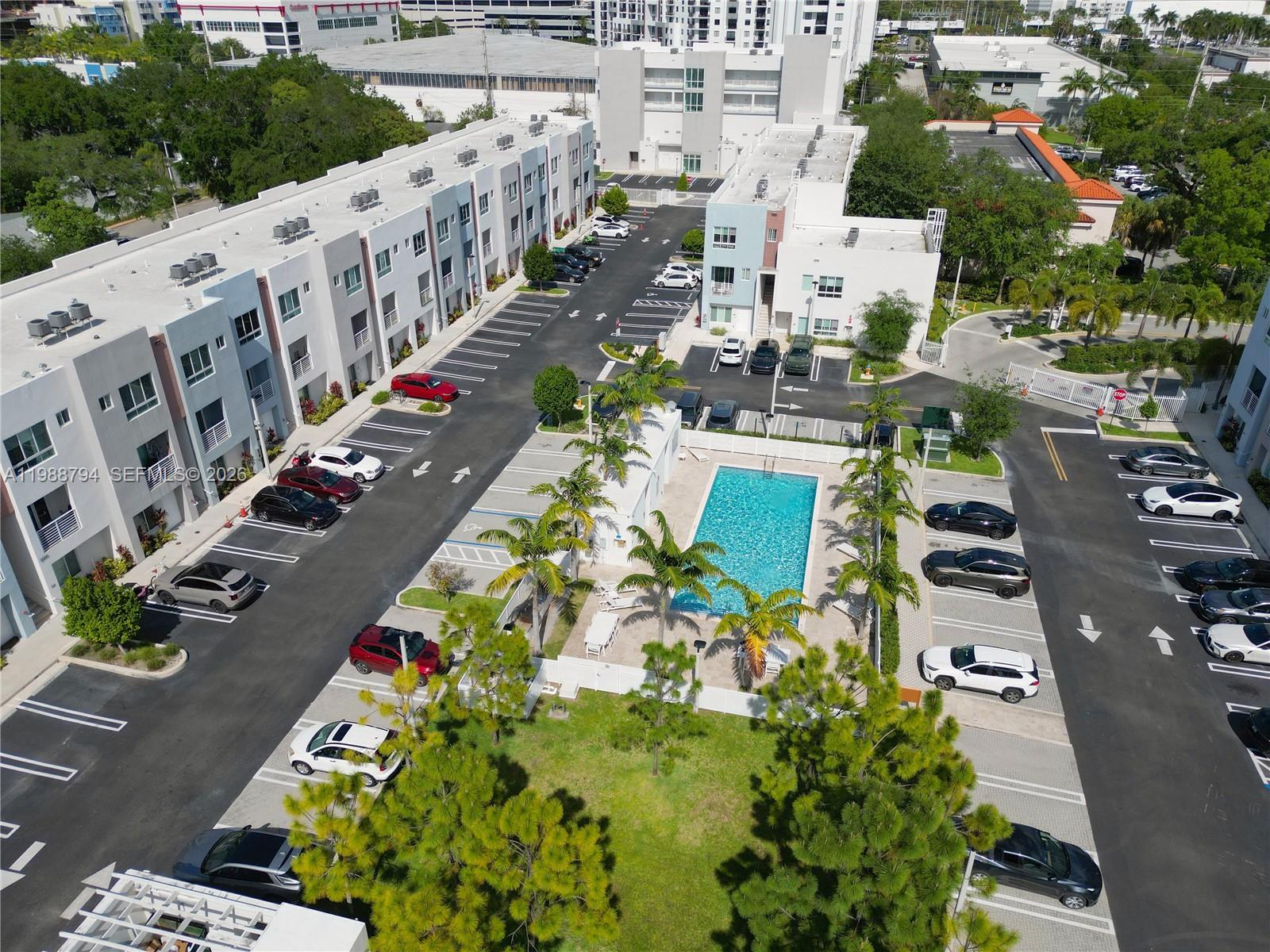 RIVERWOOD - Residential
