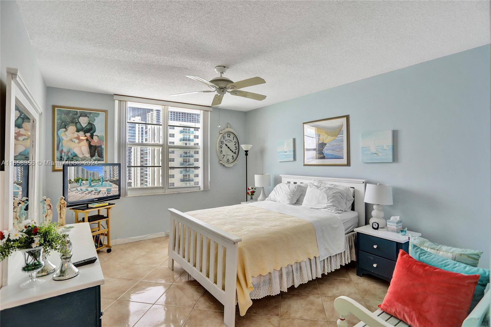 SEA AIR TOWERS CONDO - Residential