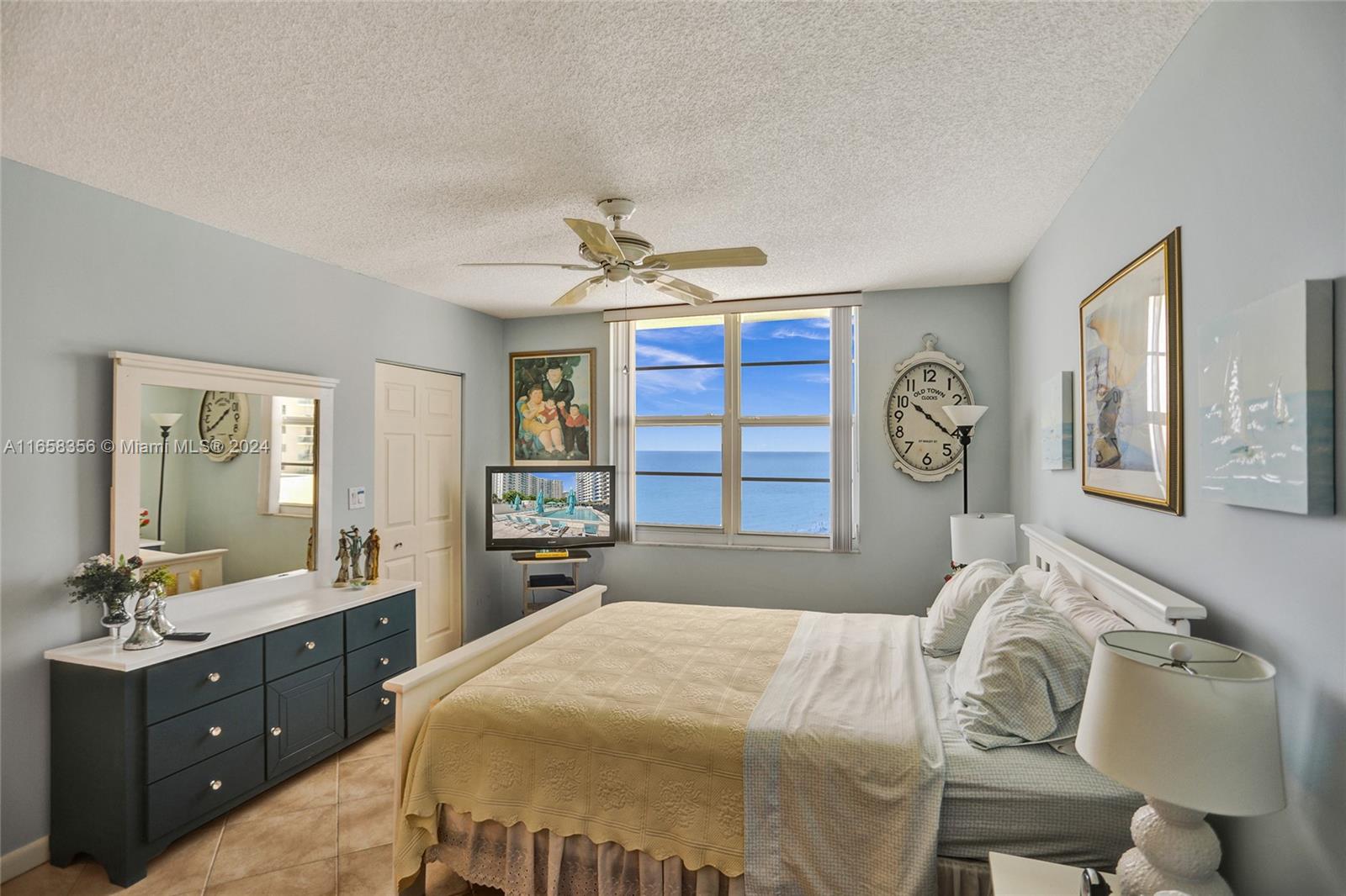 SEA AIR TOWERS CONDO - Residential