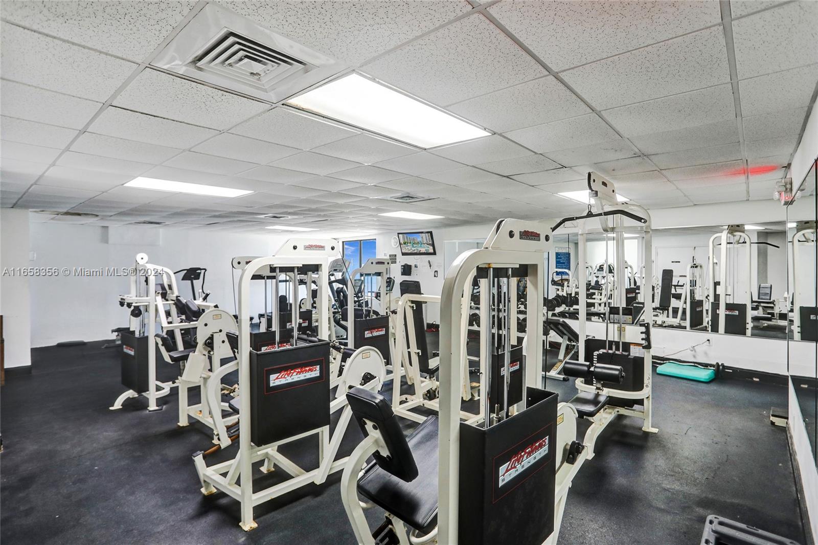 SEA AIR TOWERS CONDO - Residential