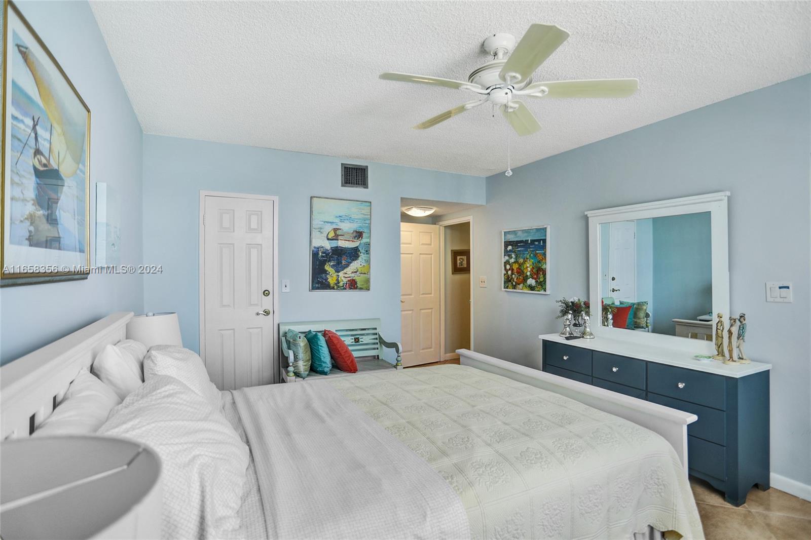 SEA AIR TOWERS CONDO - Residential