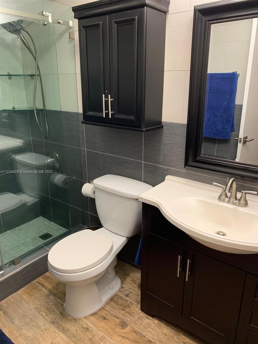 LAS VISTAS AT DORAL CONDO - Residential Lease