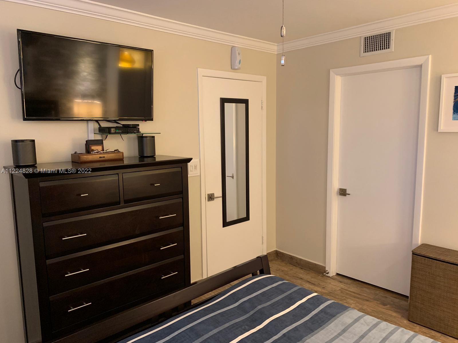 LAS VISTAS AT DORAL CONDO - Residential Lease