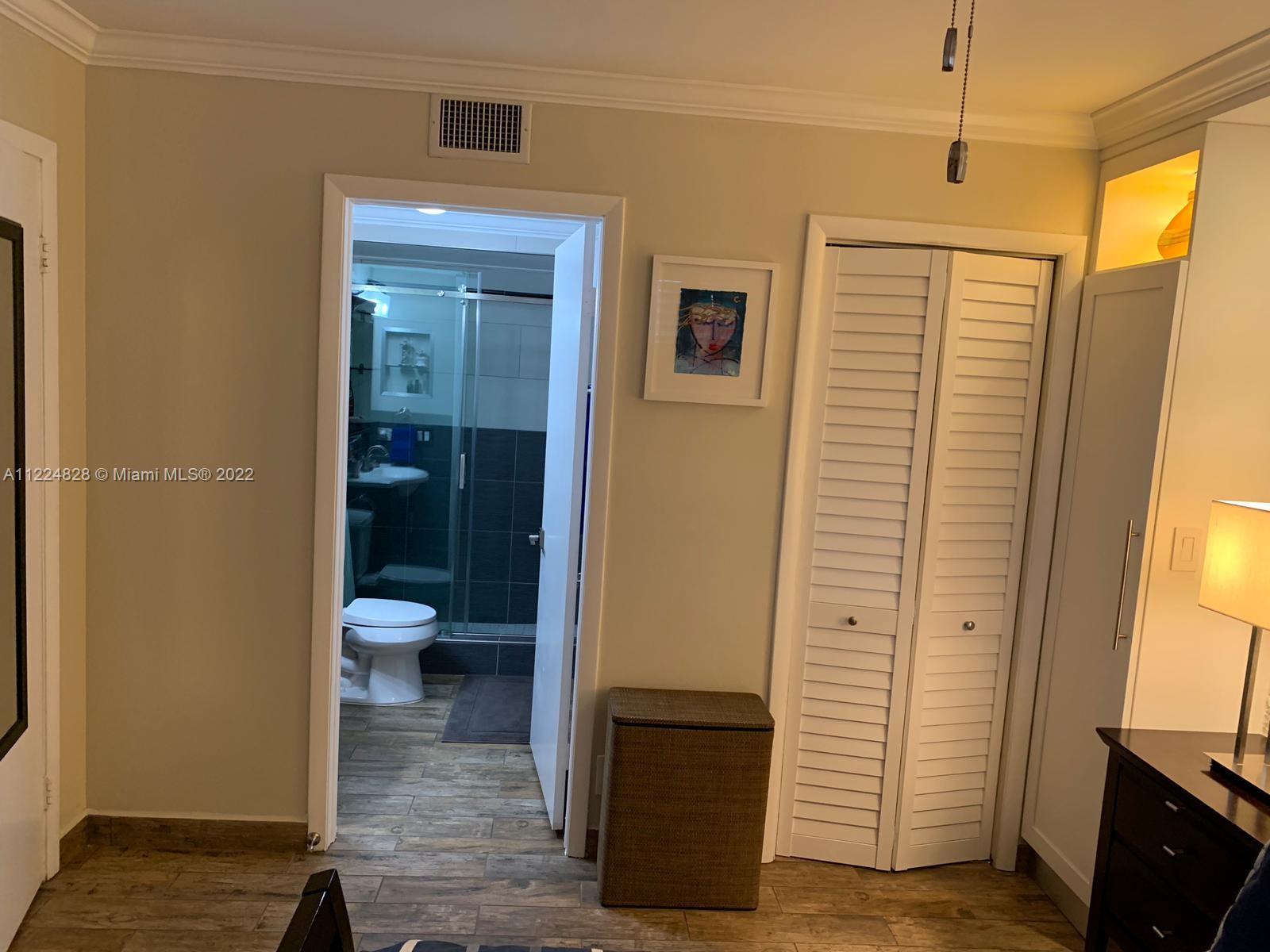 LAS VISTAS AT DORAL CONDO - Residential Lease