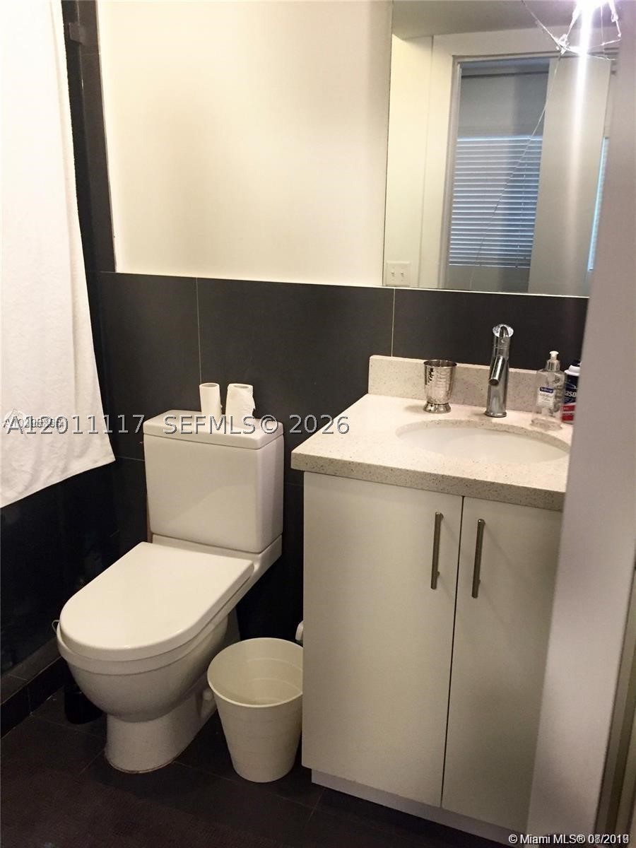 THE EVELYN CONDO - Residential