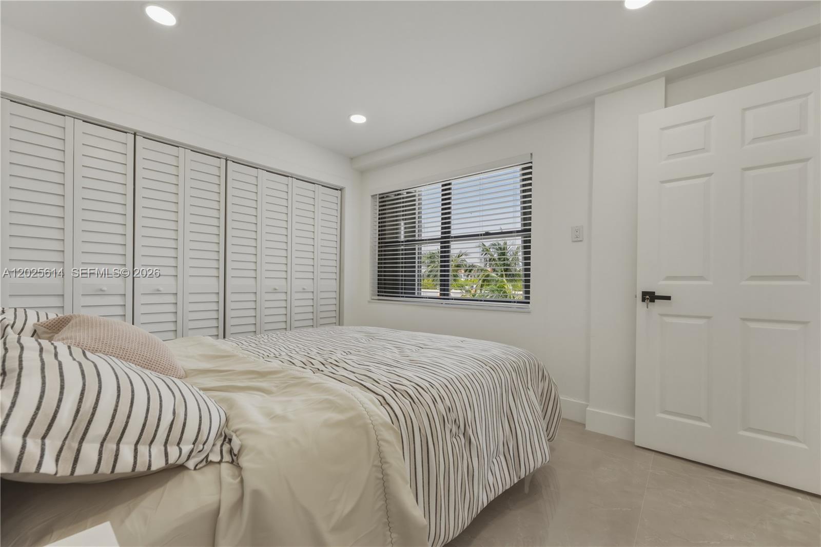 CRISTAL SHORES CONDO - Residential Lease
