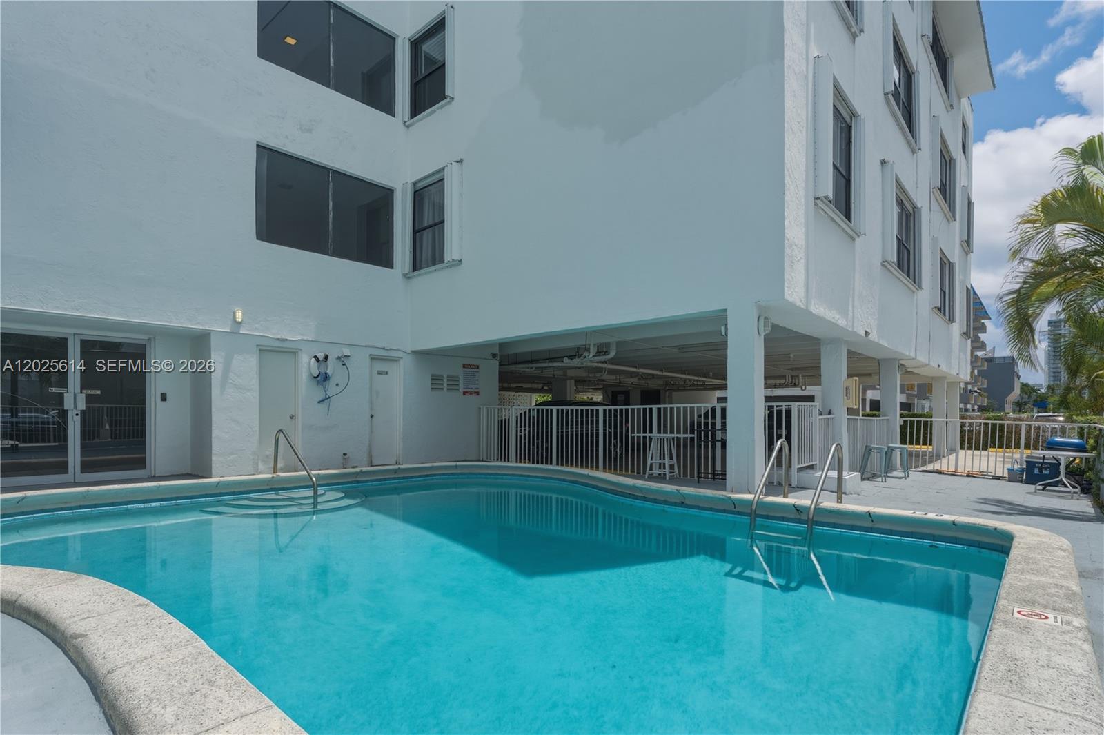CRISTAL SHORES CONDO - Residential Lease