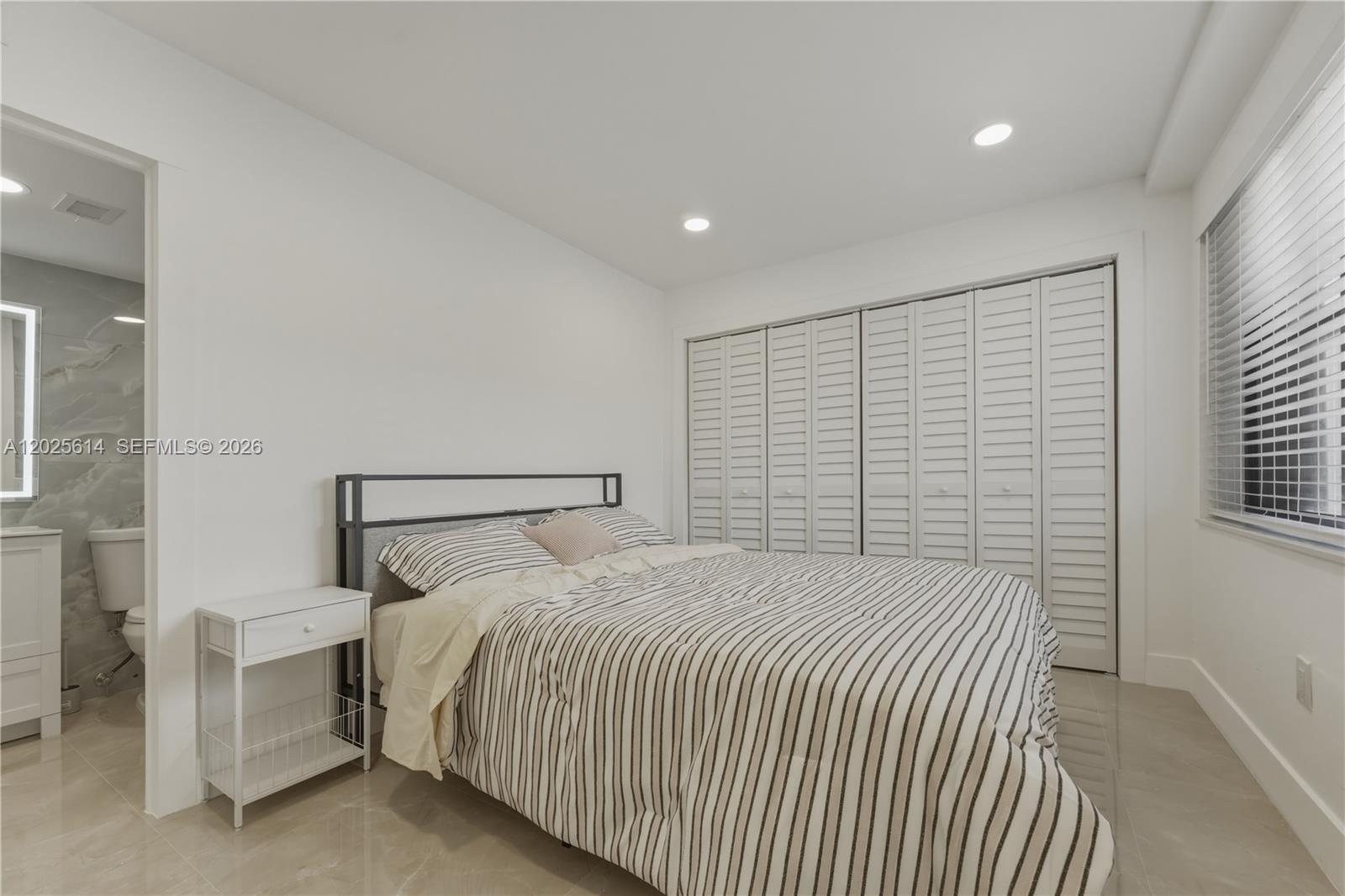 CRISTAL SHORES CONDO - Residential Lease
