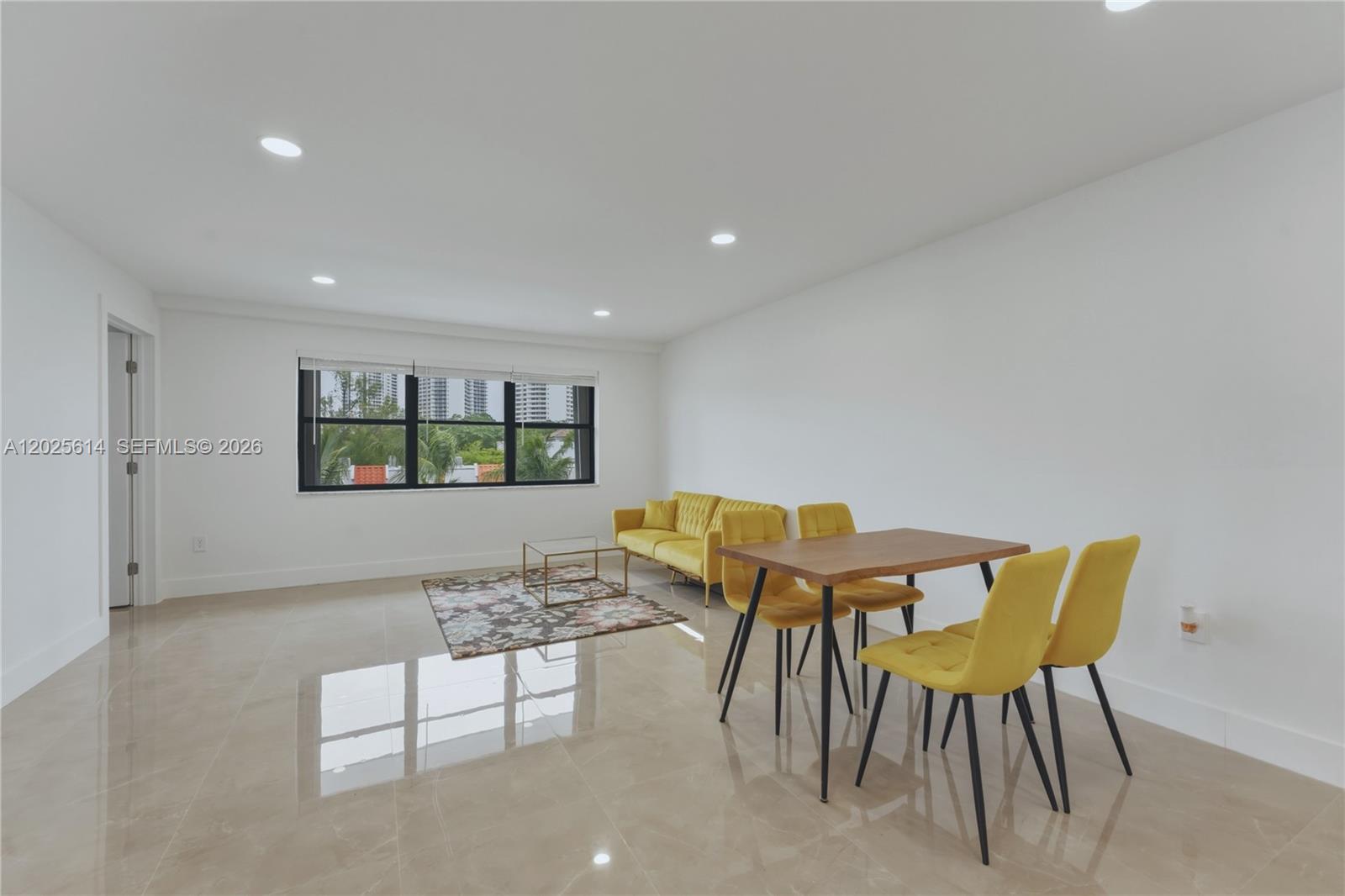 CRISTAL SHORES CONDO - Residential Lease