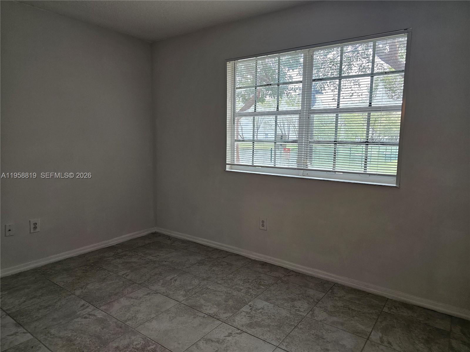 MARQUESA CONDO - Residential Lease