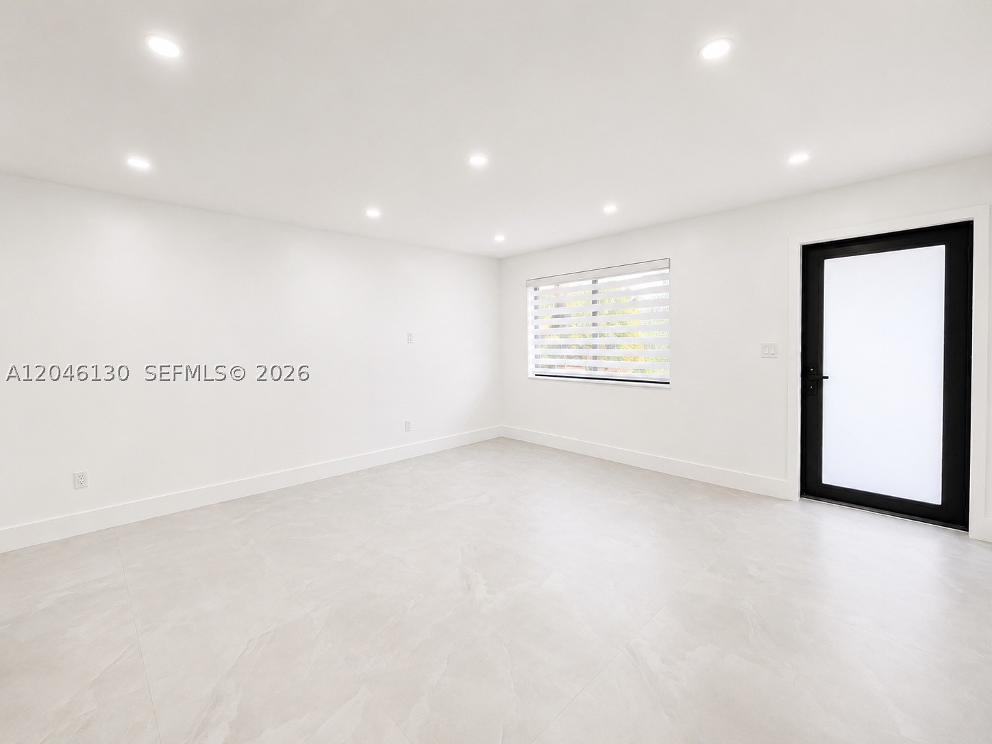 AIRLINE ESTATES UNIT 1 - Residential Lease