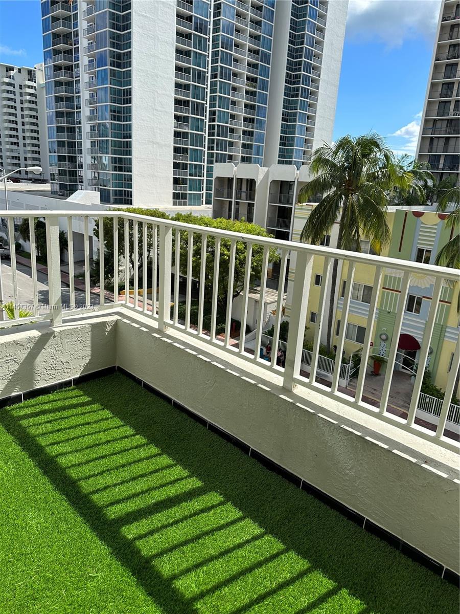 LAKE BEACH CLUB CONDO - Residential