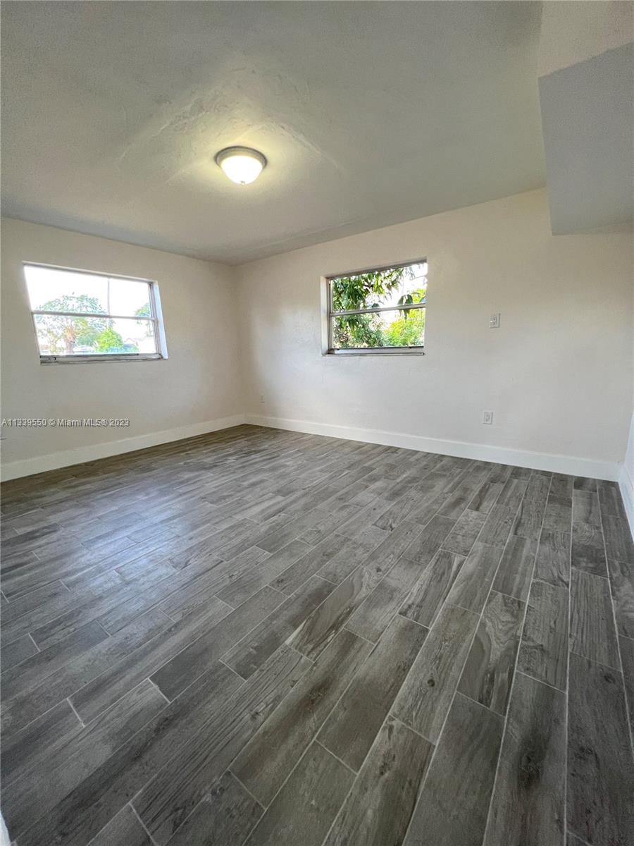 W LITTLE RIVER REV - Residential
