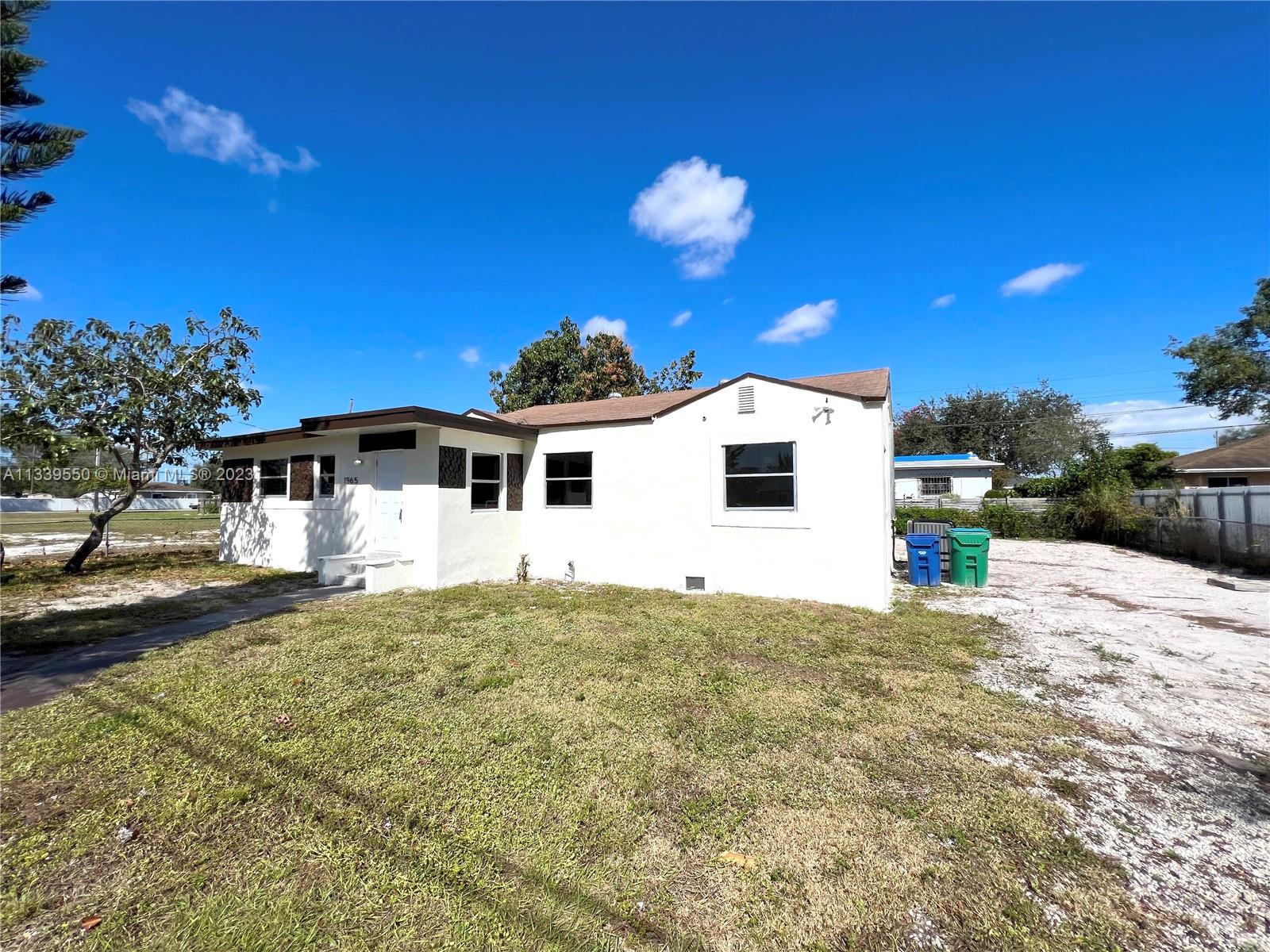 W LITTLE RIVER REV - Residential