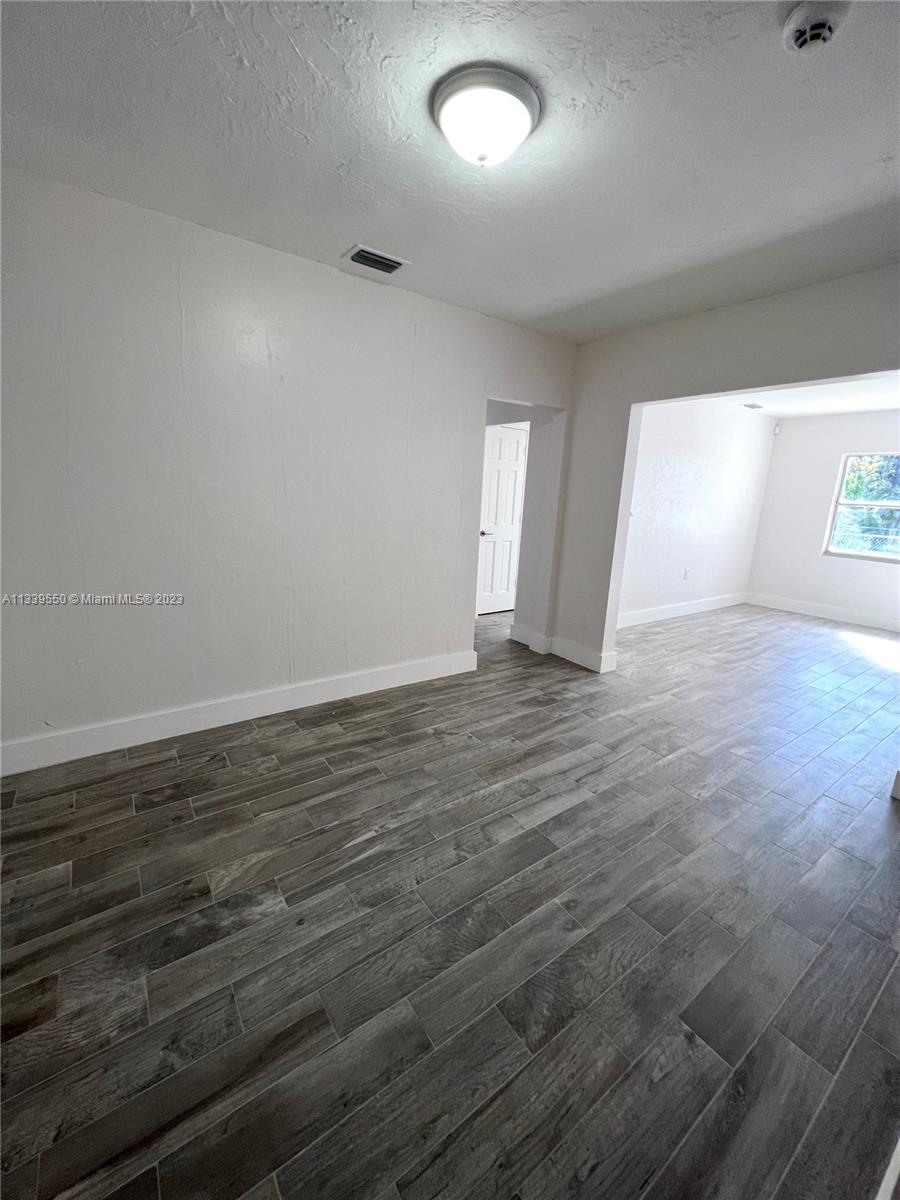 W LITTLE RIVER REV - Residential
