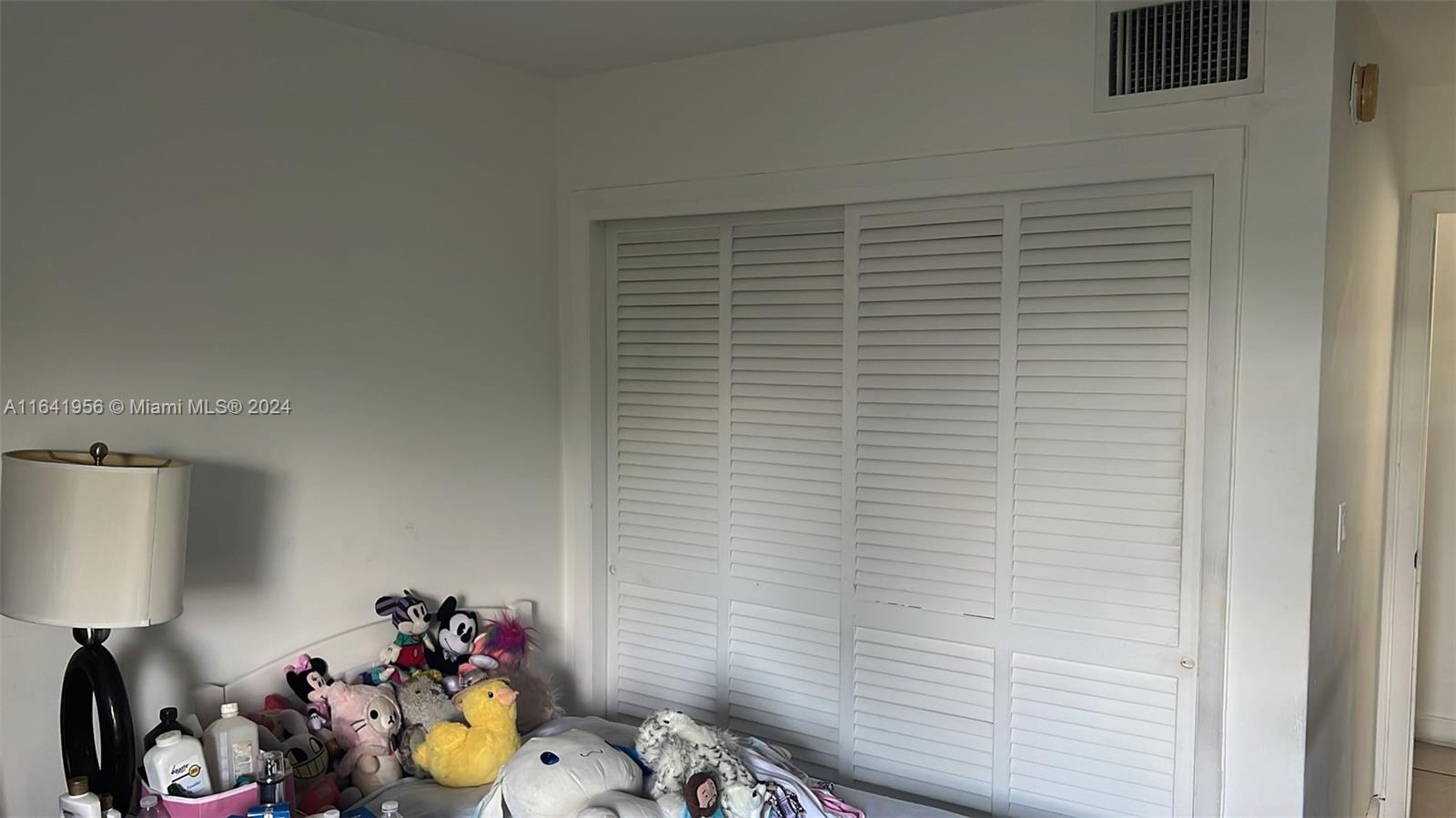 VILLAGE AT DADELAND CONDO - Residential