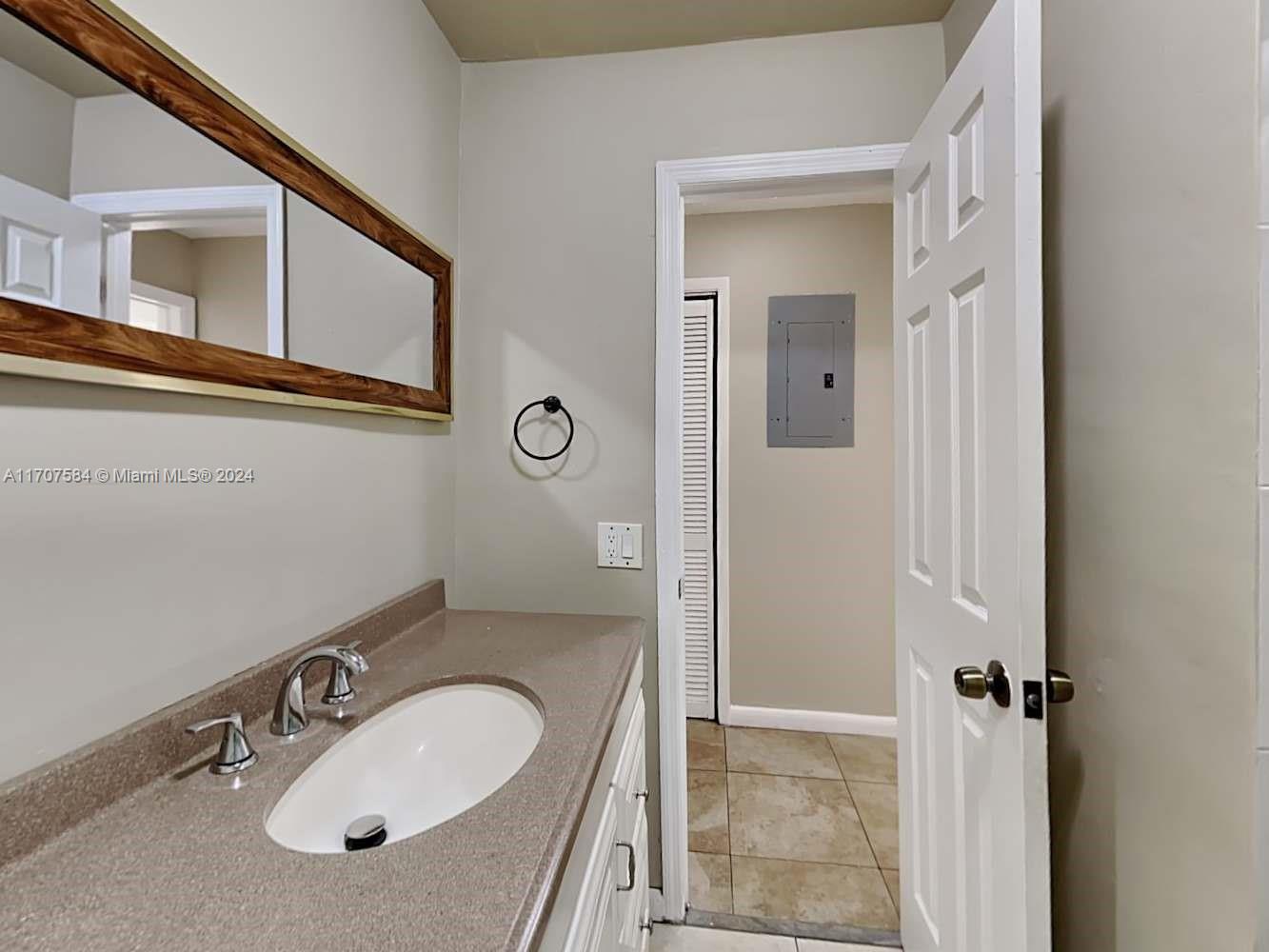 WHISPERING PINES EST SEC - Residential Lease