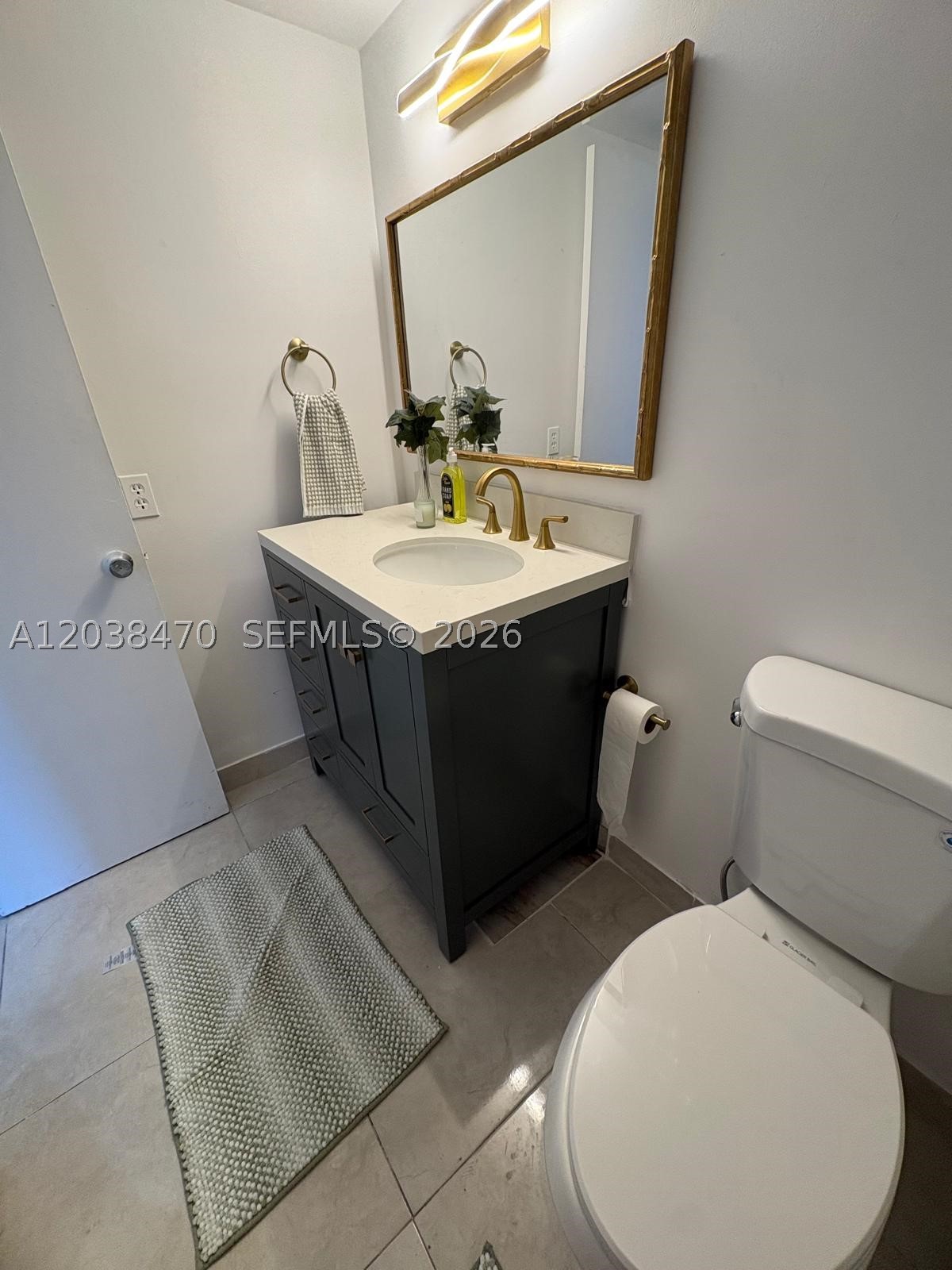 CASA PARADISO NORTH CO-OP - Residential Lease