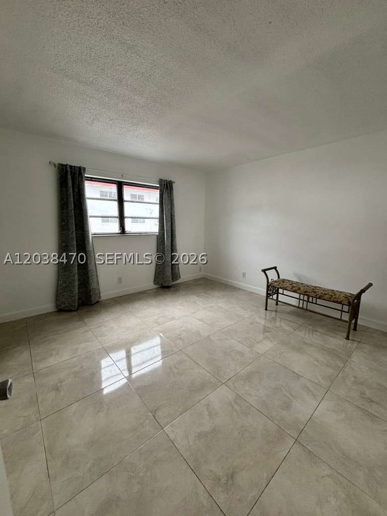 CASA PARADISO NORTH CO-OP - Residential Lease