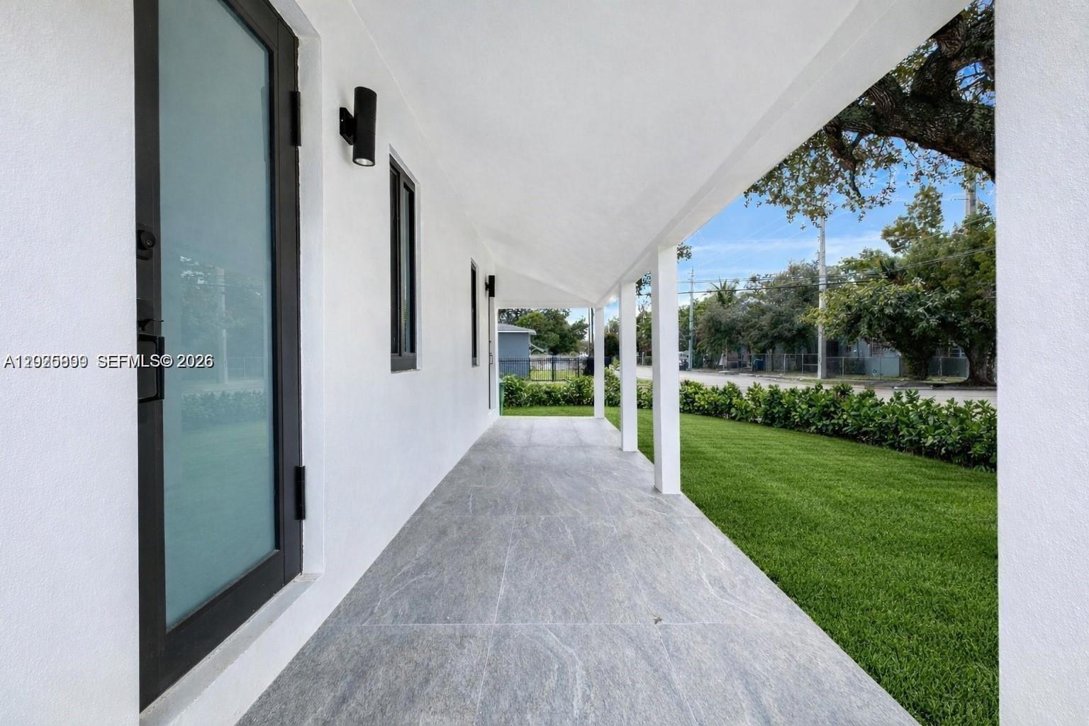 7TH AVENUE HIGHLANDS - Residential Lease