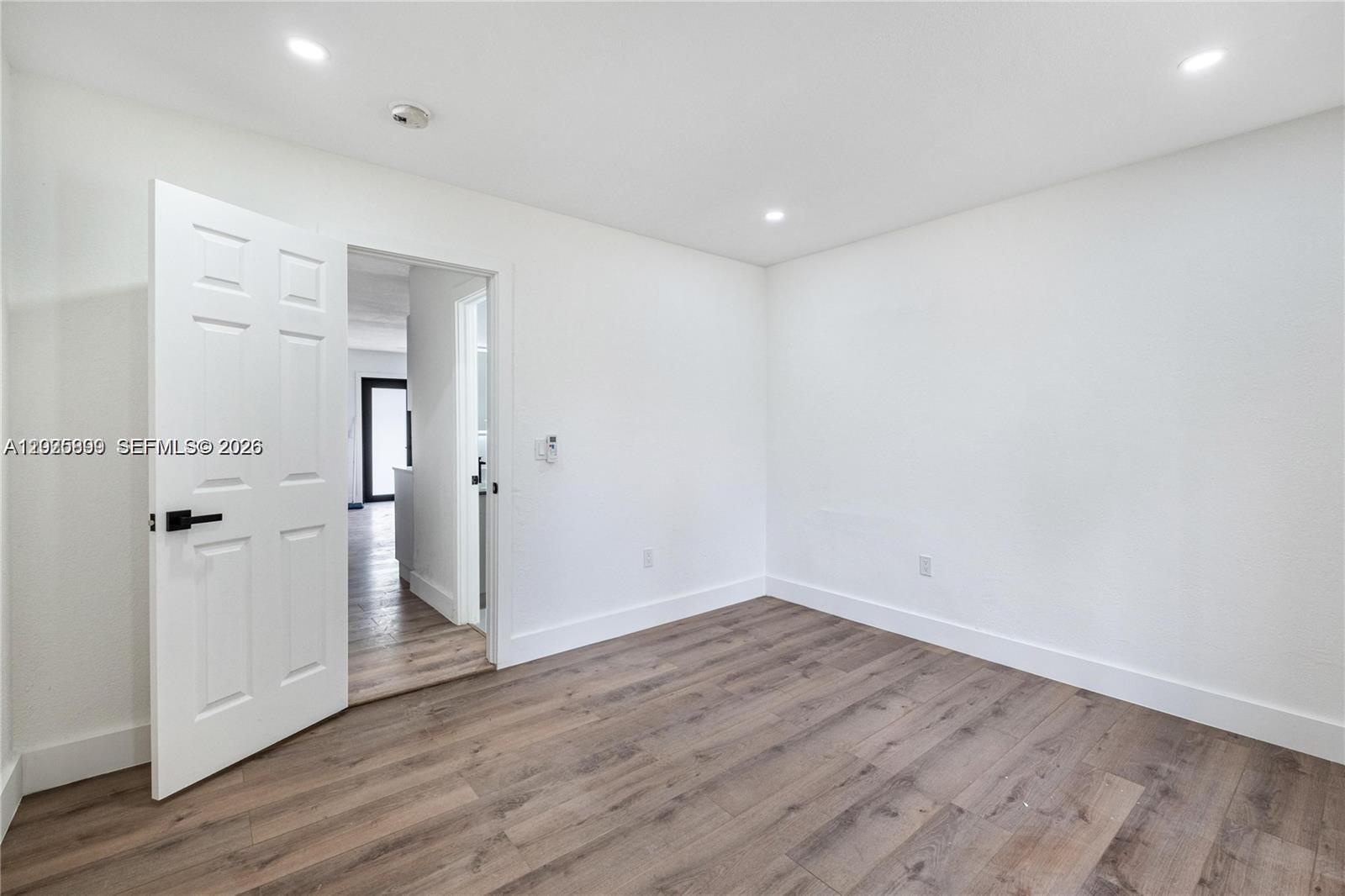 7TH AVENUE HIGHLANDS - Residential Lease