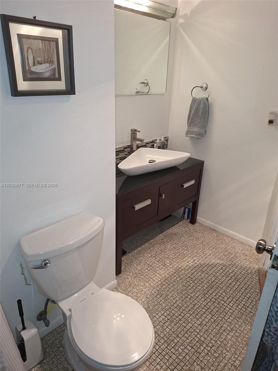 CORAL ISLE WEST CONDO - Residential
