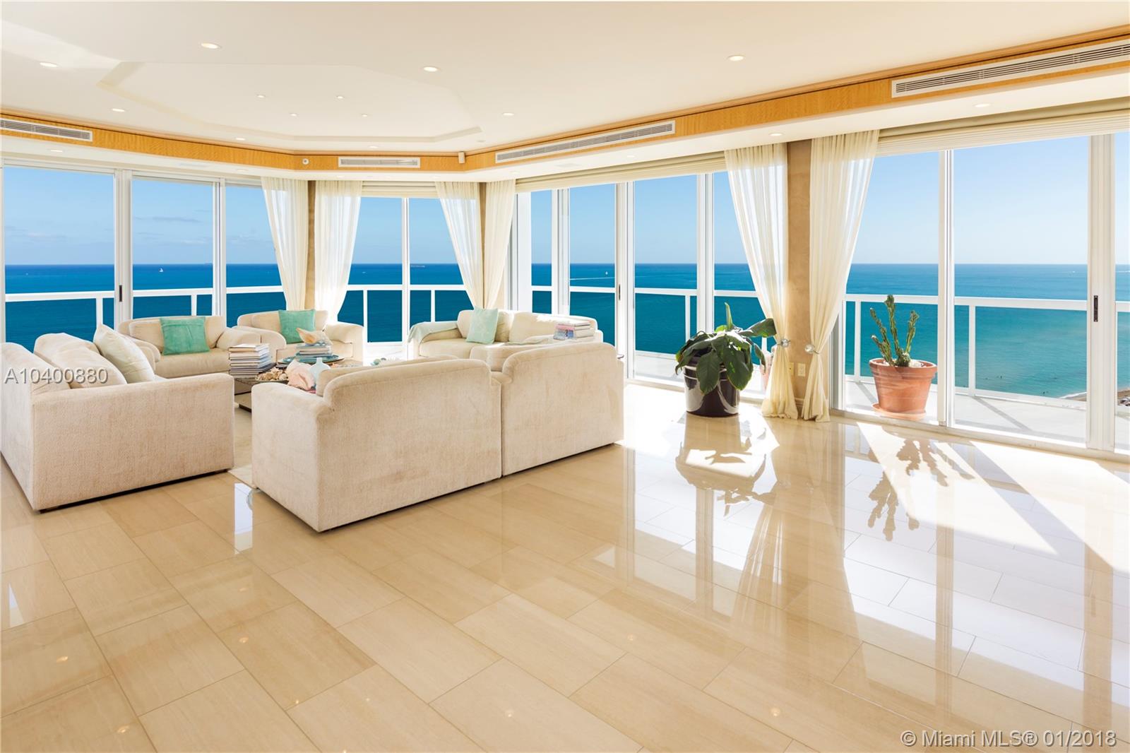 MAJESTIC TOWER - Residential
