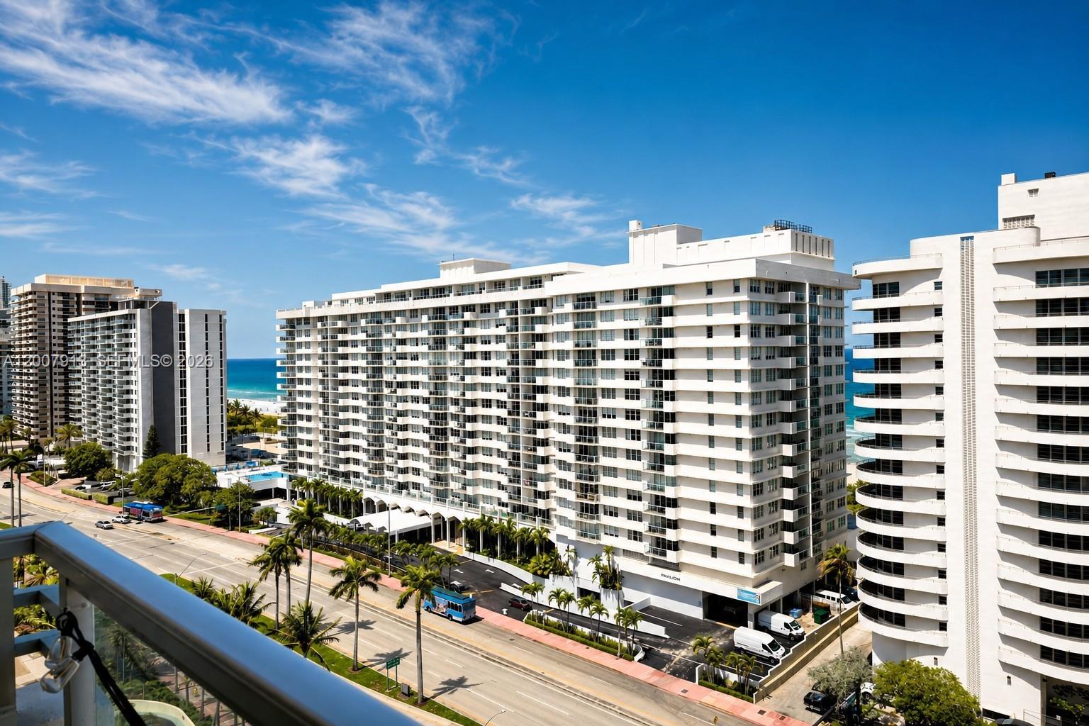 5600 CONDO - Residential