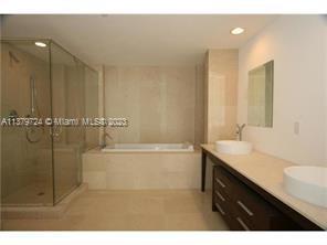 ICON BRICKELL NO TWO - Residential