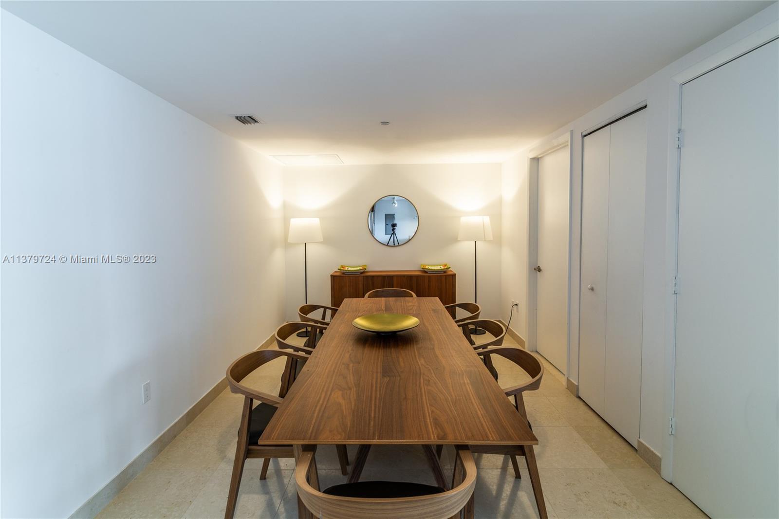 ICON BRICKELL NO TWO - Residential