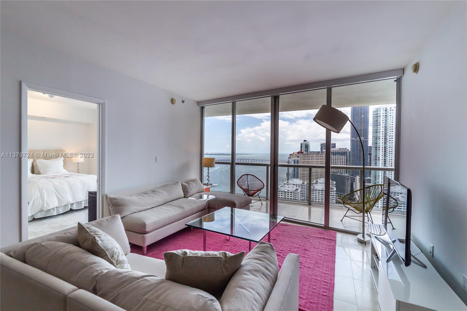 ICON BRICKELL NO TWO - Residential
