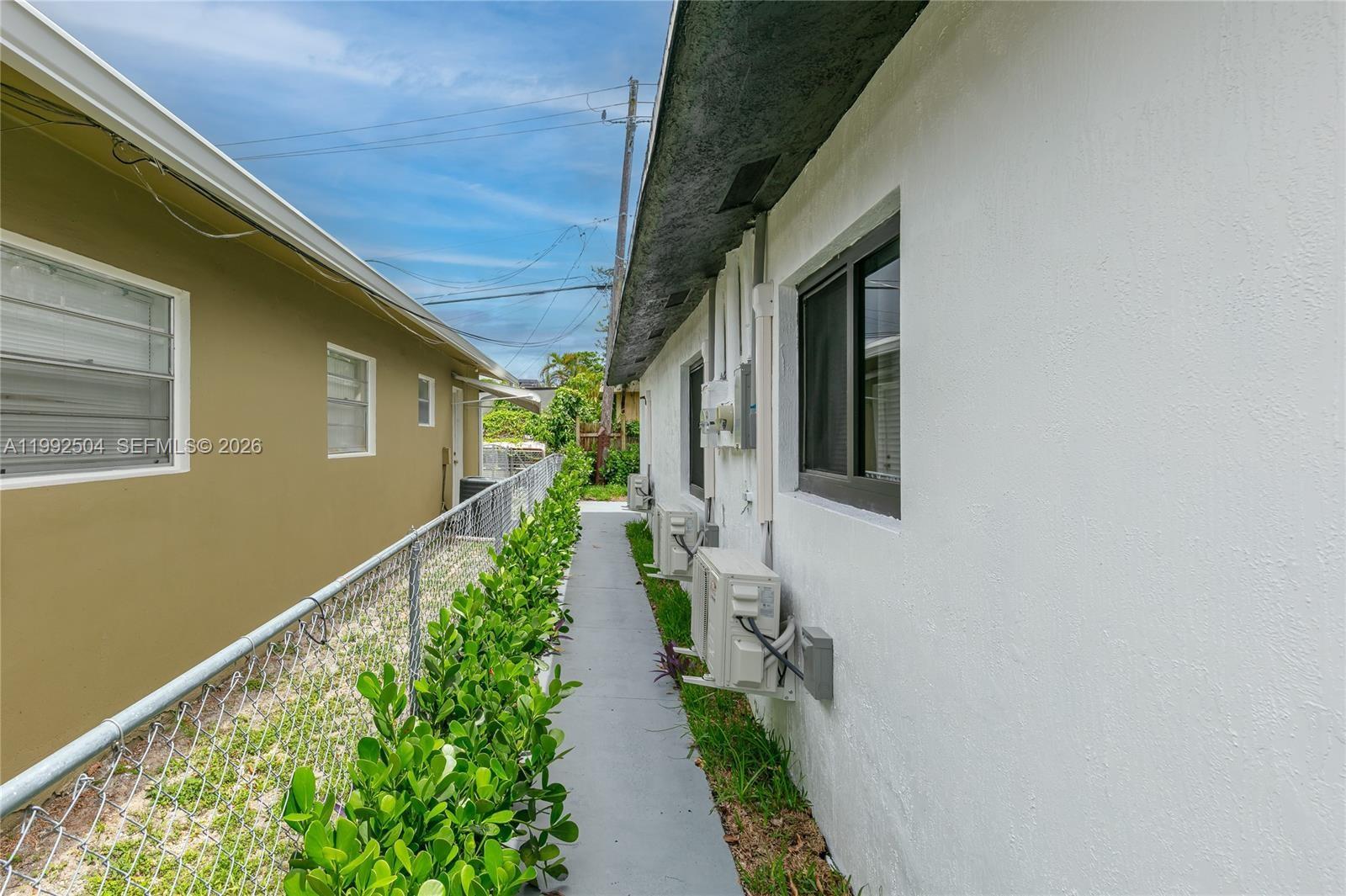 SUN LAND PARK - Residential Income