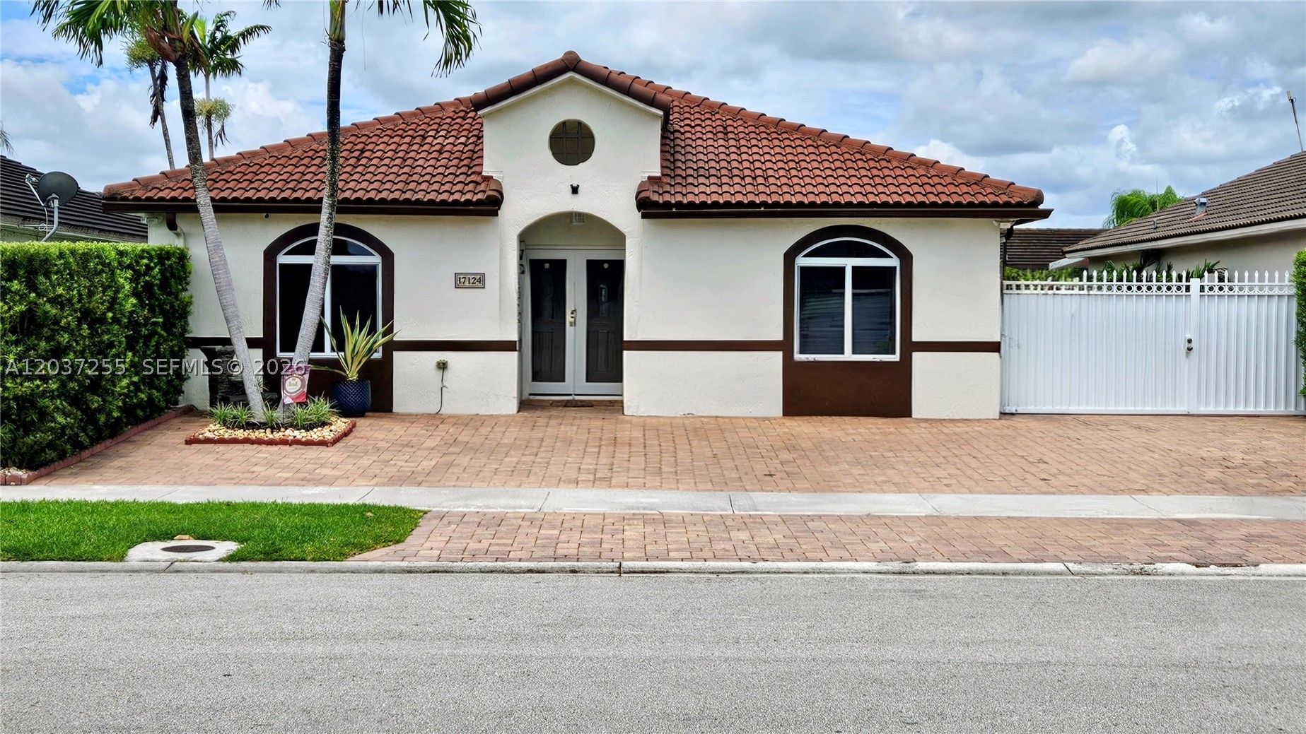 Charming 3 BR / 2 BA Single-Family Home for Rent in Miami.
Welcome home to this beautiful, detached single-story home located in the highly desirable and quiet Maralex Homes community. NO HOA, Featuring an ideal split-floor plan with 1,539 square feet of comfortable living space, this property offers 3 spacious bedrooms and 2 full bathrooms, including a primary suite complete with a separate shower and bidet.

A bright eat-in kitchen with a convenient snack bar/counter, a dedicated pantry, and an additional storage room. Enjoy peace of mind with sturdy concrete block construction and impact doors and windows. Step outside to a private, fully fenced backyard—perfect for relaxing, weekend BBQs. Convenient driveway parking completes this fantastic rental opportunity. Located in the 33177 zip code, you are just minutes away from local schools, shopping, dining, and major roadways. Property will be ready for new tenants on August 1, 2026 Call for appointments.
